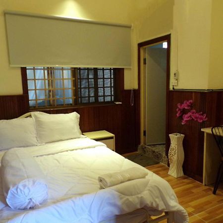 Dimocrata Apartamento Phnom Penh Exterior foto